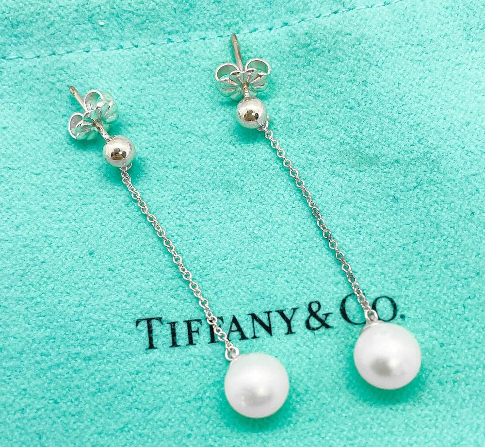 Tiffany & Co. Ziegfeld Collection Pearl Drop Dangle Earrings 1.5in w/ Pouch